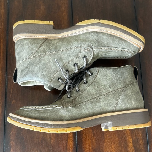 NWOT Wrangler Men's Square Moc Toe Lace-Up Boots Size 9.5 - Picture 4 of 9